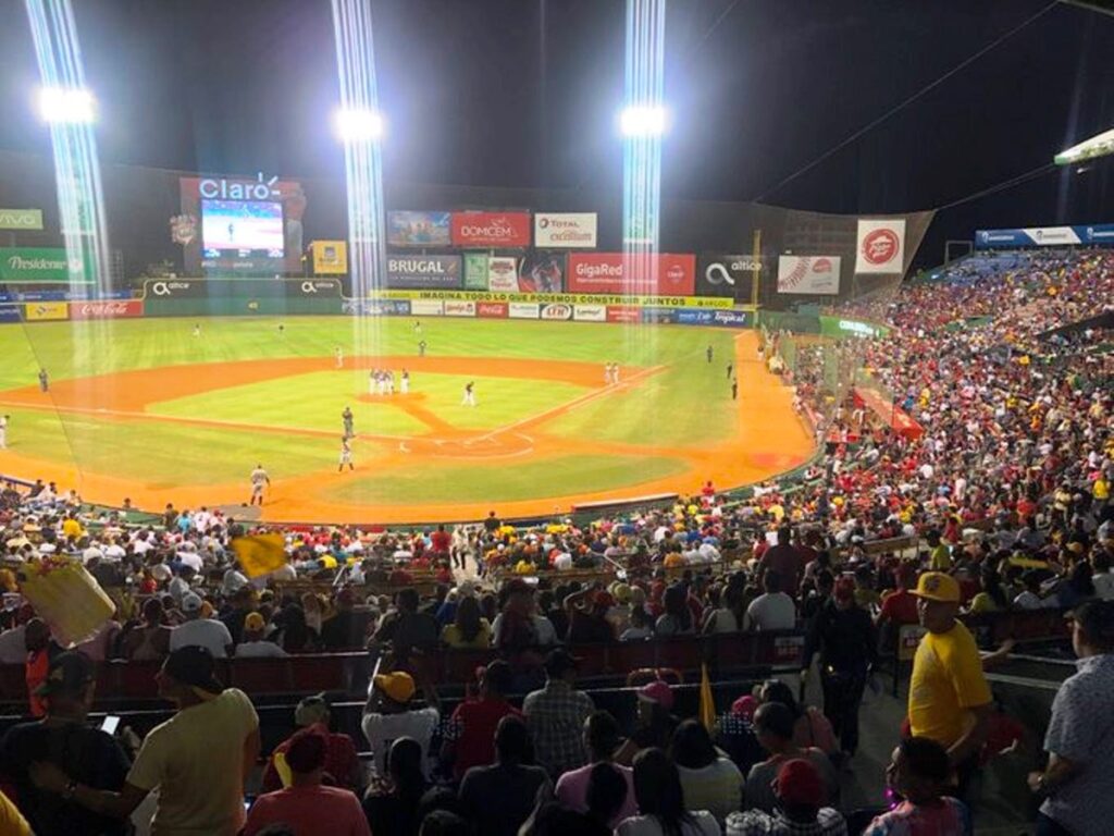 Estadio Quisqueya Juan Marichal