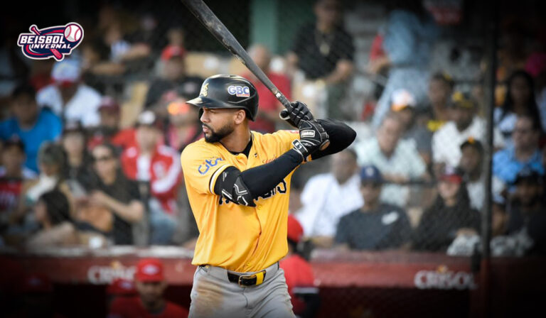 Águilas vencen al Escogido y mantiene esperanzas clasificatorias